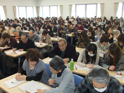2014年度診療報酬 現場無視のマイナス改定 3月23日から各地で新点数研究会